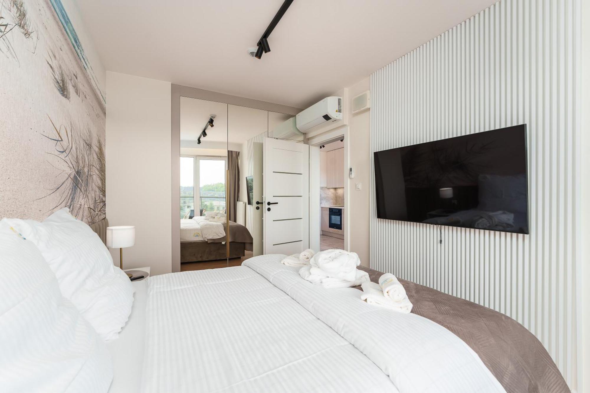 Apartament Delux Kasprowicza 20C Prywatny Parking Basen Sauna Oraz Silownia W Cenie كولوبرزيغ المظهر الخارجي الصورة
