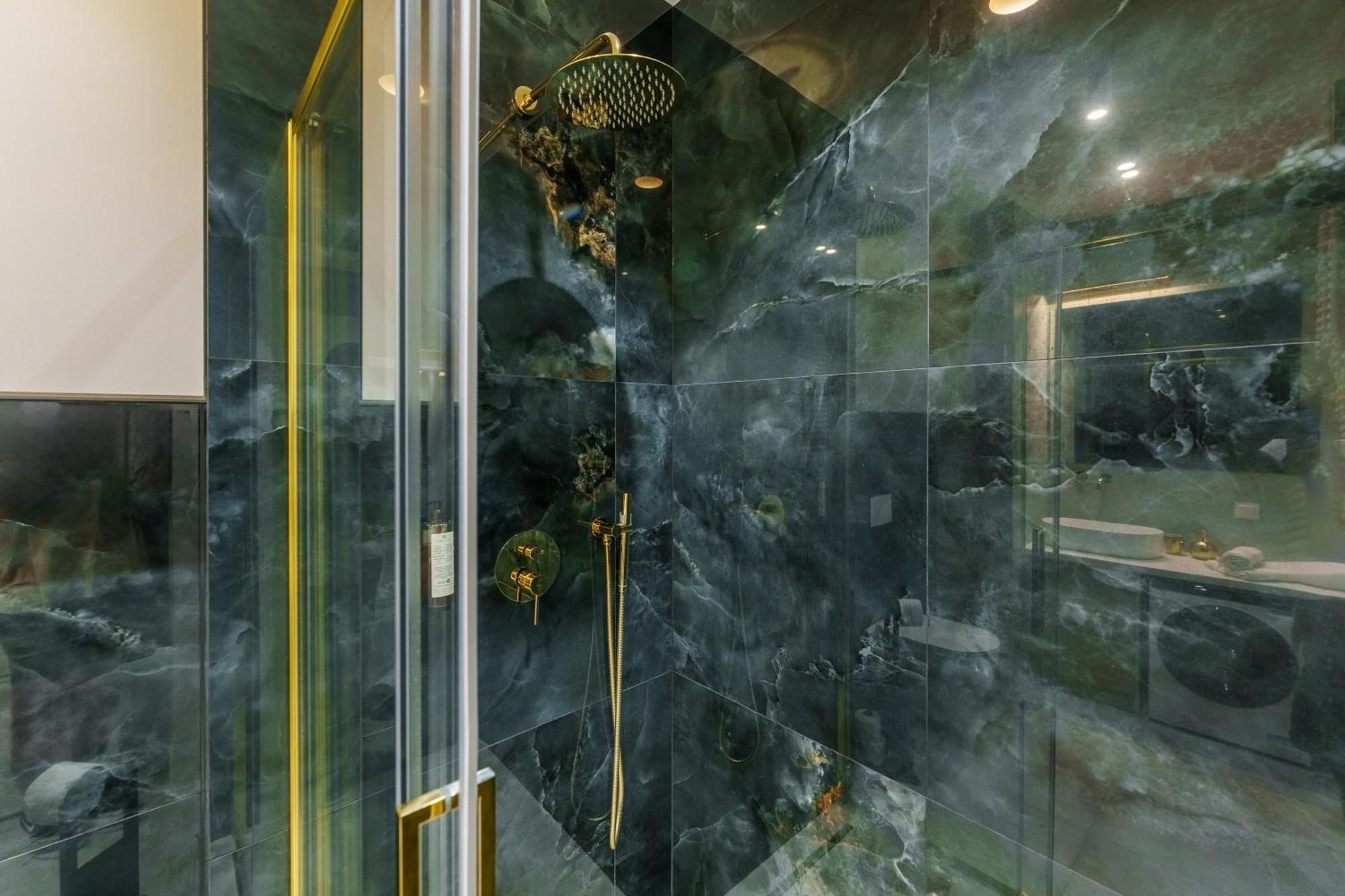 Apartament Delux Kasprowicza 20C Prywatny Parking Basen Sauna Oraz Silownia W Cenie كولوبرزيغ المظهر الخارجي الصورة